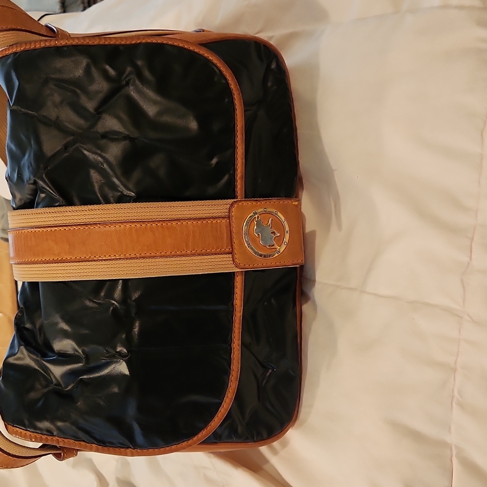 Hunting World Bag
